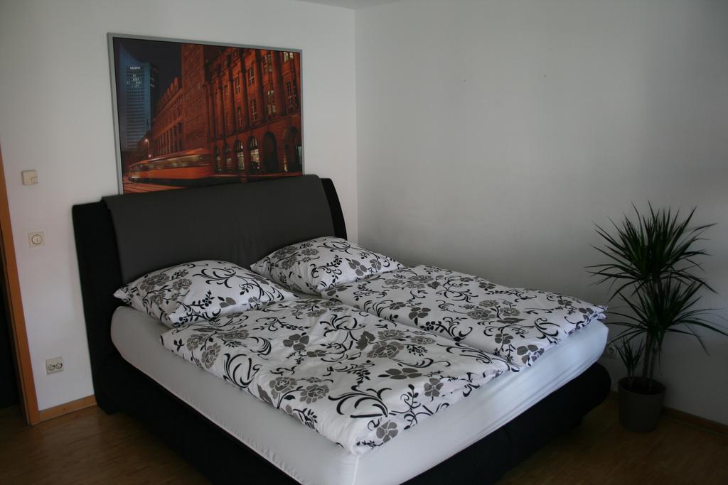 Citywohnungen Halle Am Markt Bilik gambar